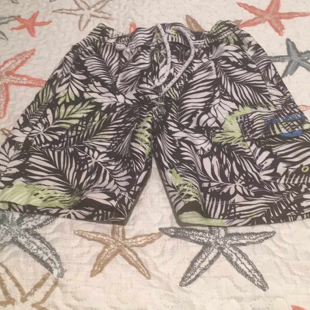 Boy’s Gap Kids Bathing Suit- Size S(6-7)